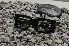 Picture of OFF White Sunglasses _SKUfw39917971fw